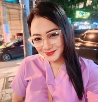 Moshi - masseuse in Makati City