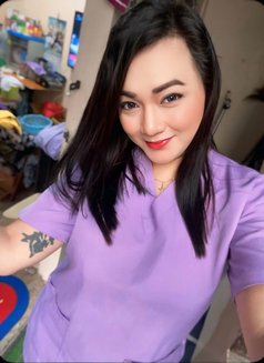 Moshi - masseuse in Makati City Photo 7 of 14