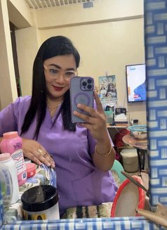 Moshi - masseuse in Makati City Photo 12 of 14