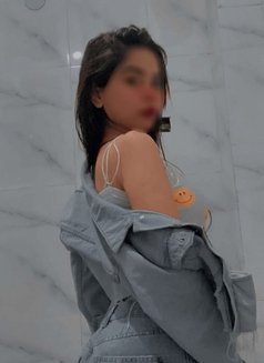 Most Sensual Erotic Partner Independent - puta in Bangalore Photo 1 of 16