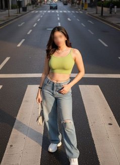 Most Sensual Erotic Partner Independent - puta in Bangalore Photo 9 of 16