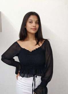 Most Trusted Escorts Pay Cash to Girl - escort in Hyderabad Photo 1 of 4