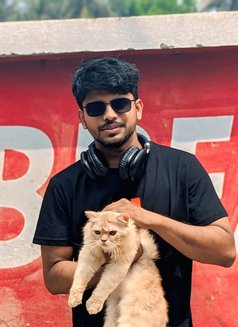 mr bosonto - Male escort in Dhaka Photo 1 of 3