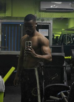 Mother hacker🥷 - Acompañantes masculino in Dubai Photo 5 of 5