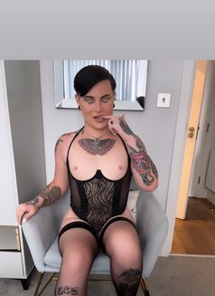 Mothplayboy - Acompañantes transexual in Birmingham Photo 3 of 7