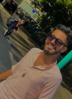 Moudii - Male escort in Beirut Photo 2 of 8