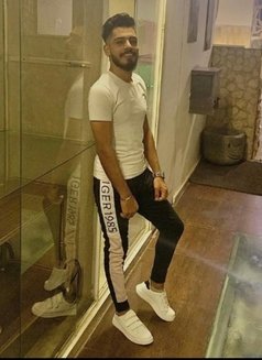 Moudii - Male escort in Beirut Photo 5 of 8