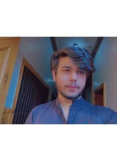 Moueed - Acompañantes masculino in Multān Photo 5 of 6