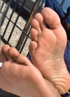 top aleipoo - Male escort in Beirut Photo 2 of 2