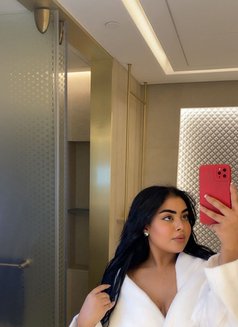 Sahar - puta in Al Manama Photo 4 of 7