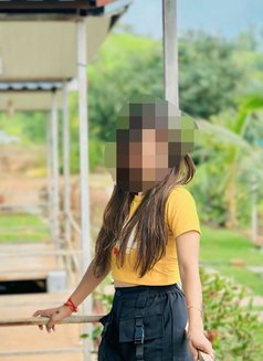 Moumita s Real Meet and Cam Show - puta in Bangalore Photo 6 of 6