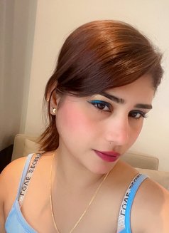 Mouni - escort in Dubai Photo 5 of 8