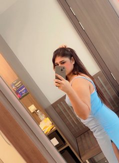 Mouni - escort in Dubai Photo 6 of 8