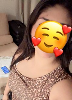 Mouni - escort in Dubai Photo 3 of 5