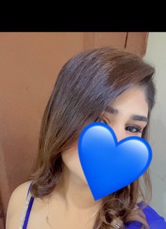 Mouni - escort in Dubai Photo 4 of 5