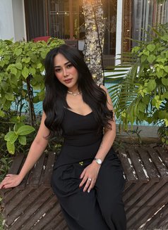 MOUREEN GFE - escort in Bali Photo 7 of 13