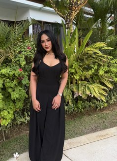 MOUREEN GFE - escort in Bali Photo 9 of 13