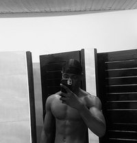 Mozy - Male escort in Al Manama