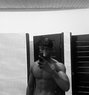 Mozy - Acompañantes masculino in Al Manama Photo 7 of 7