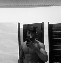 Mozy - Male escort in Al Manama