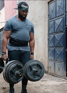 Mr 254 - Male adult performer in Nairobi Photo 2 of 2