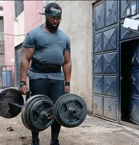 Mr 254 - Male adult performer in Nairobi