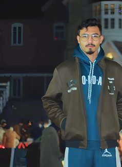Mr. A B - Acompañantes masculino in Lahore Photo 1 of 1