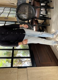 Mr Ab - Male escort in Madinah Photo 4 of 7