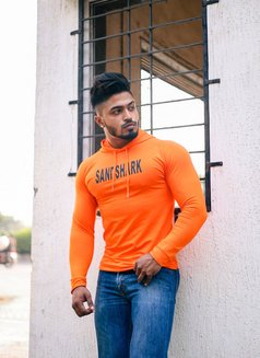 Mr. Abhi - Male escort in Mumbai Photo 4 of 6