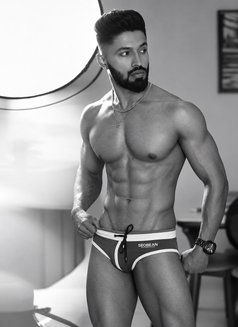 Mr_ABHI - Acompañantes masculino in Mumbai Photo 5 of 7