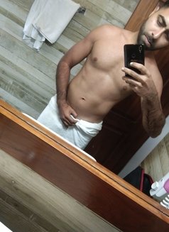 Mr All Night - Male escort in Colombo Photo 1 of 4