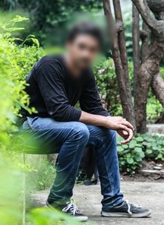 Mr Anonymous - Male escort in New Delhi Photo 3 of 7