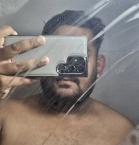 Mr. Ap - Masajista in Mumbai
