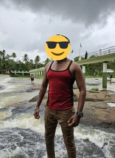 Mr. Arun - Male escort in Chennai Photo 2 of 3