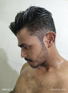 Mr. Arya - masseur in Kolkata Photo 19 of 28