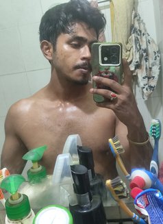 Mr. Arya - masseur in Kolkata Photo 23 of 28