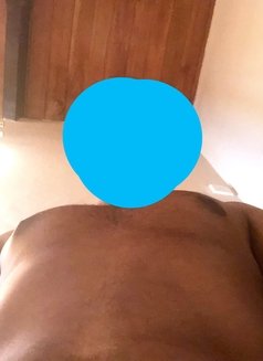 MrBigThick Male Escort Gigolo for Ladies - Male escort in Colombo Photo 5 of 8