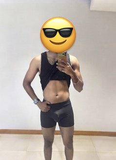 Mr Black - Male escort in Bangkok Photo 6 of 6