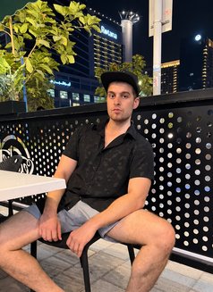 JERRY - Male escort in Dubai Photo 9 of 10