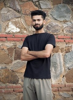 Mr. Charm - Male escort in New Delhi Photo 8 of 10