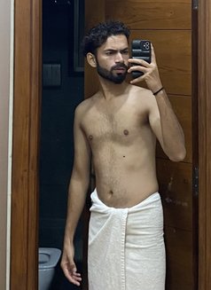 Mr. Charm - Male escort in New Delhi Photo 9 of 10