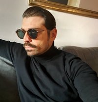 Mr D Castro - Acompañantes masculino in Lisbon