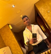 Mr D - Acompañantes masculino in Dubai