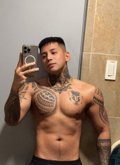 Mr Dackz 7.5 - Male escort in Makati City Photo 13 of 19