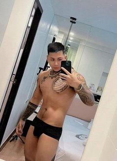 Mr Dackz 7.5 - Male escort in Manila Photo 10 of 12