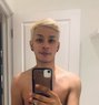 Asian Boy Ehsan - Male escort in İstanbul Photo 4 of 5