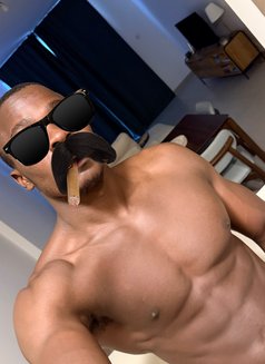 Mr El Fuego Obama - Male escort in Dubai Photo 2 of 5