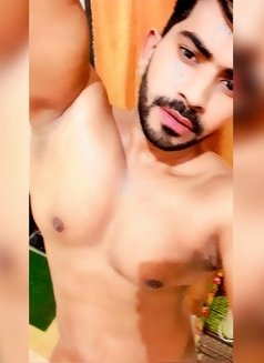 Mr Expensive - A Handsome Muscular Hunk - masseur in New Delhi Photo 1 of 19