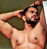 Mr Expensive - A Handsome Muscular Hunk - Masajista in New Delhi