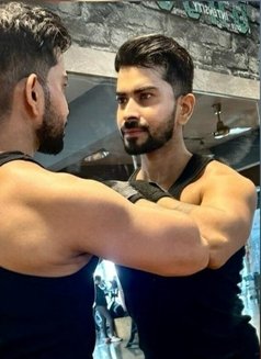 Mr Expensive - A Handsome Muscular Hunk - masseur in New Delhi Photo 12 of 19